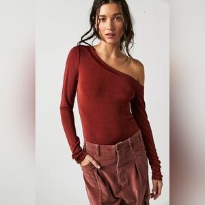New long sleeve bodysuit Sexy V Neck in Size L / Red